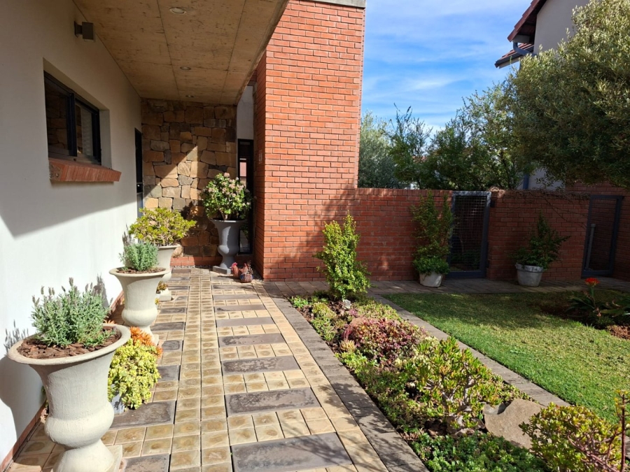 3 Bedroom Property for Sale in Wild Olive Estate Free State